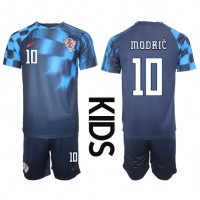 Camiseta Croacia Luka Modric #10 Visitante Equipación para niños Mundial 2022 manga corta (+ pantalones cortos)